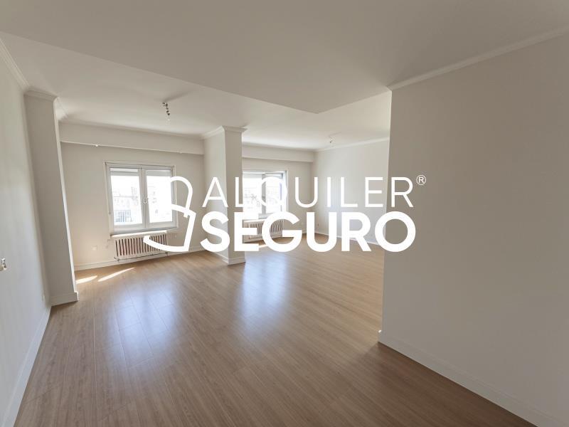 Piso en Avenida de Cesareo Alierta , ZARAGOZA ZARAGOZA