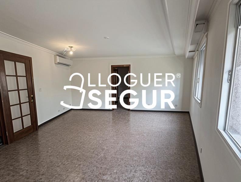 Piso en Avenida Abat Marcet, TERRASSA BARCELONA