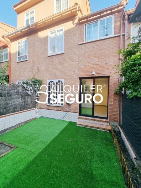 Piso en Calle Sigüenza, BOADILLA DEL MONTE MADRID