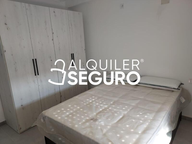 Piso en Calle Armengual de la Mota , MÁLAGA MÁLAGA