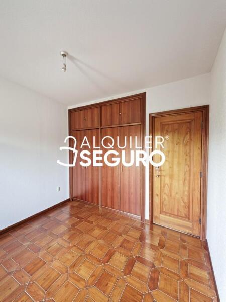 Piso en Avenida Peguerinos, VALDEMORILLO MADRID