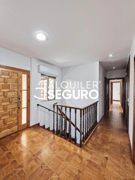 Piso en Avenida Peguerinos, VALDEMORILLO MADRID