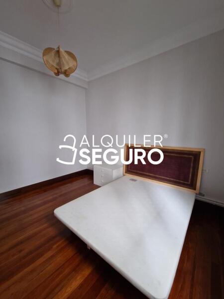 Piso en Calle Gabriel Aresti, BARAKALDO VIZCAYA-BIZKAIA