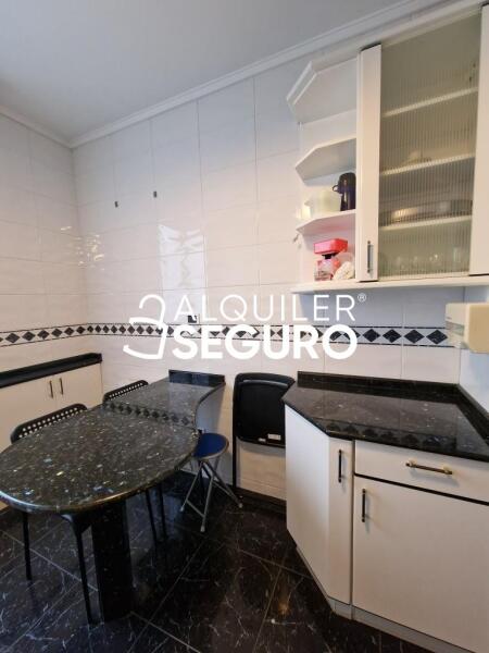 Piso en Calle Gabriel Aresti, BARAKALDO VIZCAYA-BIZKAIA