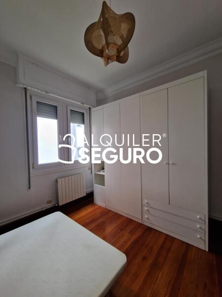 Piso en Calle Gabriel Aresti, BARAKALDO VIZCAYA-BIZKAIA