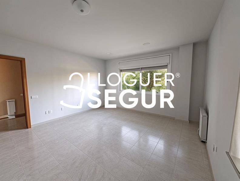 Inmueble en Calle Vallcorba, BARCELONA
