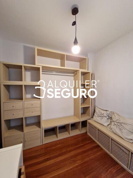Piso en Calle Merindad de Uribe, BARAKALDO VIZCAYA-BIZKAIA