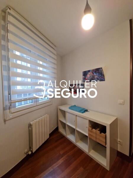 Piso en Calle Merindad de Uribe, BARAKALDO VIZCAYA-BIZKAIA