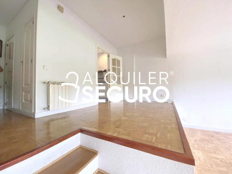 Piso en Calle Los Astros , RIVAS-VACIAMADRID MADRID