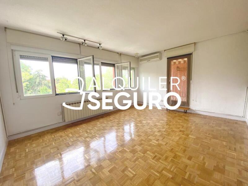 Piso en Calle Los Astros , RIVAS-VACIAMADRID MADRID