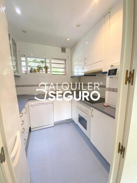 Piso en Calle Los Astros , RIVAS-VACIAMADRID MADRID