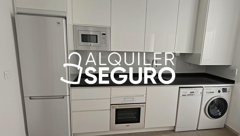 Piso en Avenida María Auxiliadora, SEVILLA SEVILLA