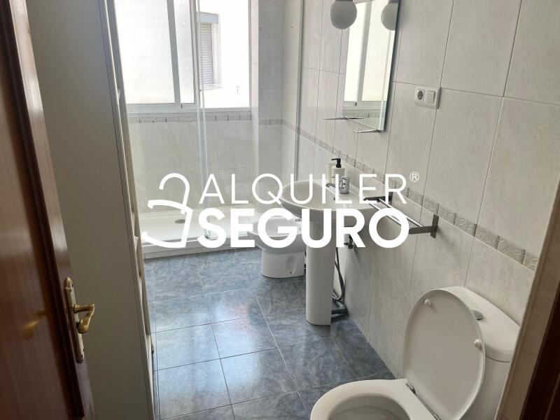 Piso en Calle Armengual de la mota, MÁLAGA MÁLAGA