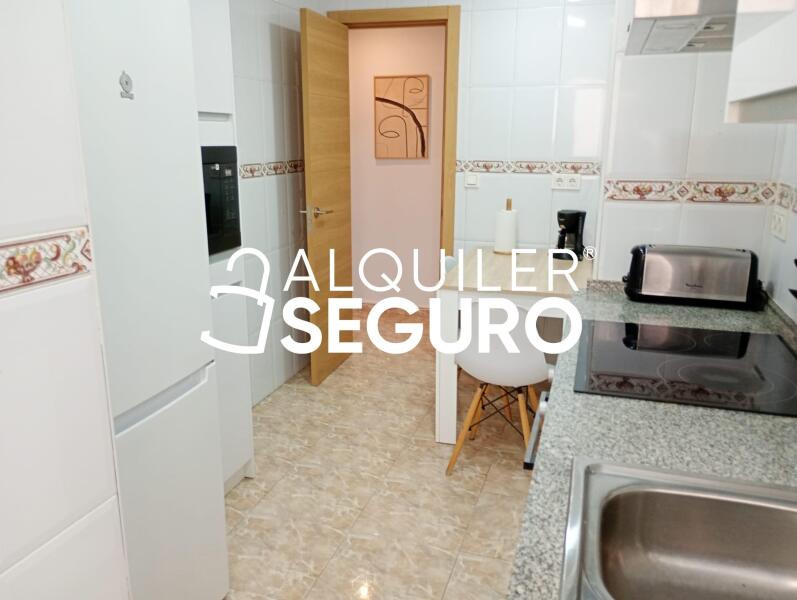 Piso en Calle Cruz del Molinillo, MÁLAGA MÁLAGA