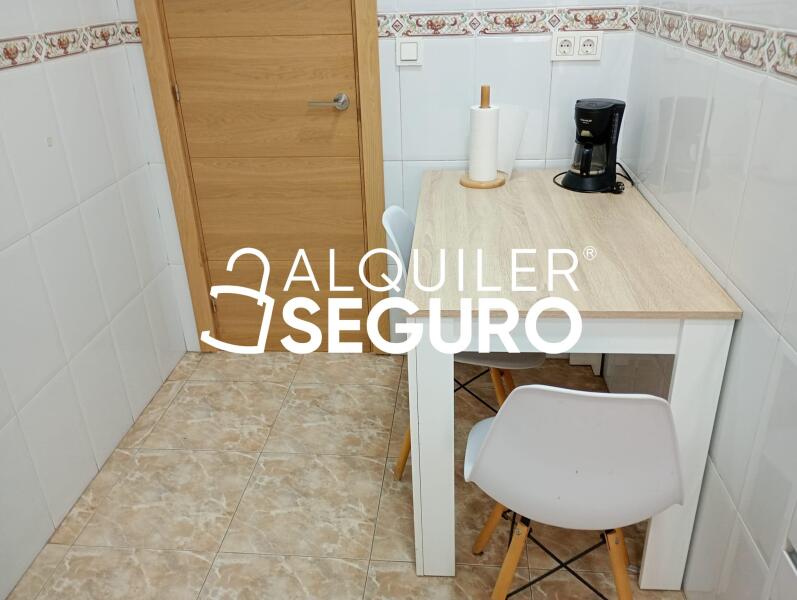 Piso en Calle Cruz del Molinillo, MÁLAGA MÁLAGA Piso en Calle Cruz del Molinillo, MÁLAGA MÁLAGA