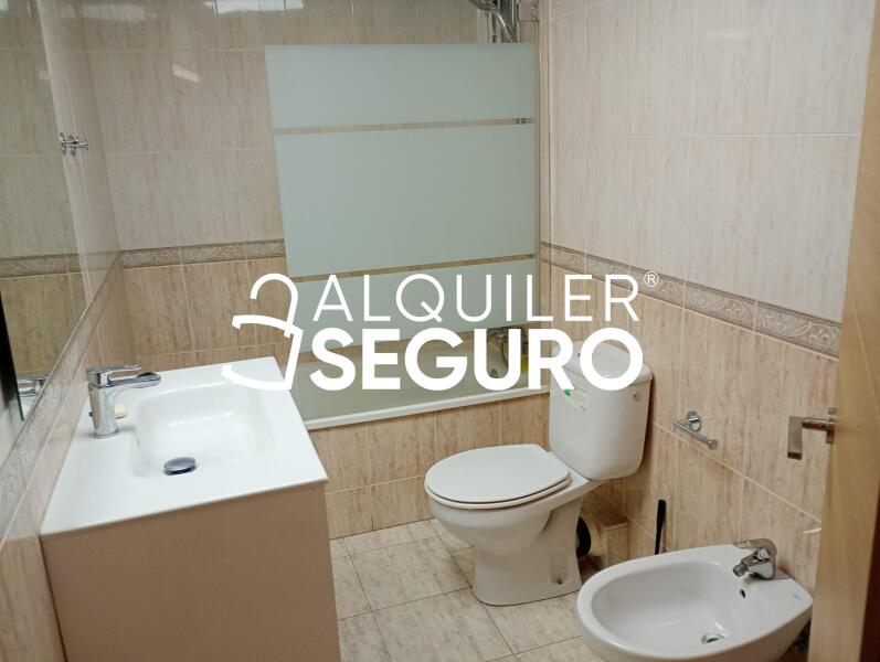 Piso en Calle Cruz del Molinillo, MÁLAGA MÁLAGA