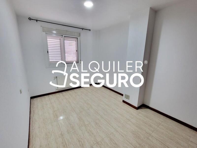 Piso en Calle Entrebosques, CUBAS DE LA SAGRA MADRID
