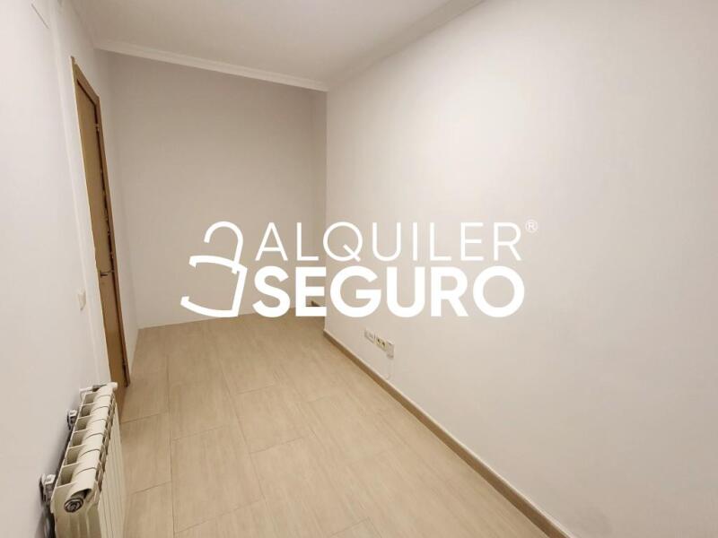 Piso en Calle Salcillo, MÓSTOLES MADRID