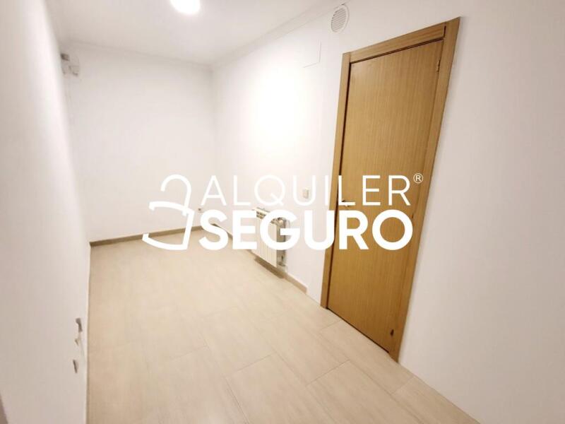 Piso en Calle Salcillo, MÓSTOLES MADRID
