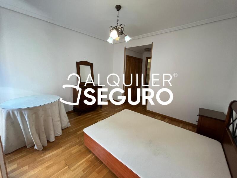 Piso en Calle Moraleja, GETAFE MADRID