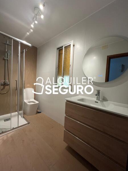 Inmueble en Calle San Vicente, MADRID
