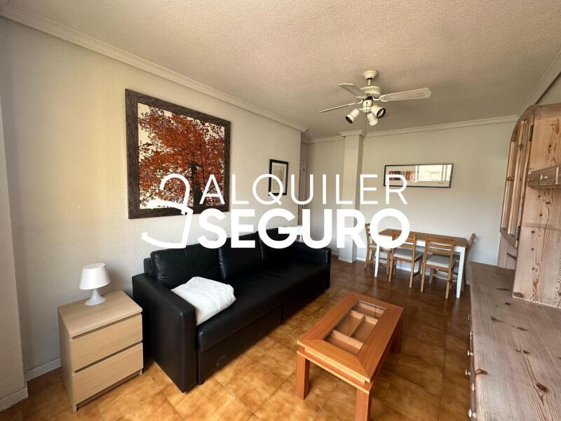 Inmueble en Calle Manipa, MADRID