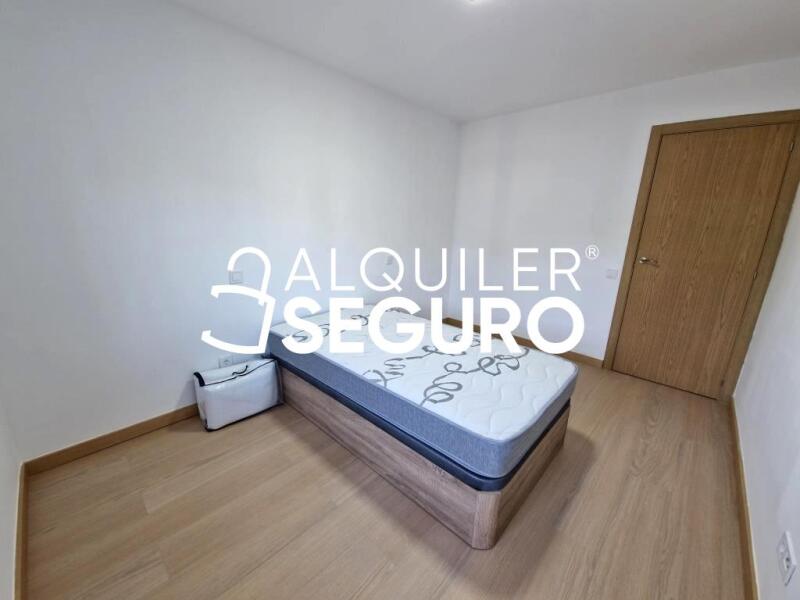 Piso en Calle Miguel Ángel, MÓSTOLES MADRID
