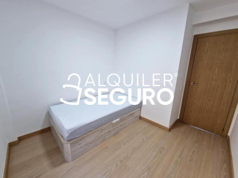 Piso en Calle Miguel Ángel, MÓSTOLES MADRID