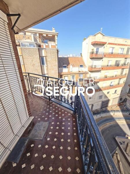 Inmueble en Calle  Juan XXIII, MADRID