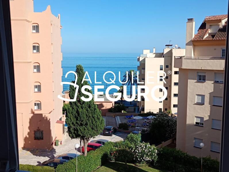Piso en Avenida del parque, BENALMÁDENA MÁLAGA