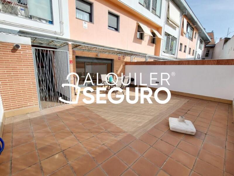 Piso en Avenida Huerta Grande, POZUELO DE ALARCÓN MADRID