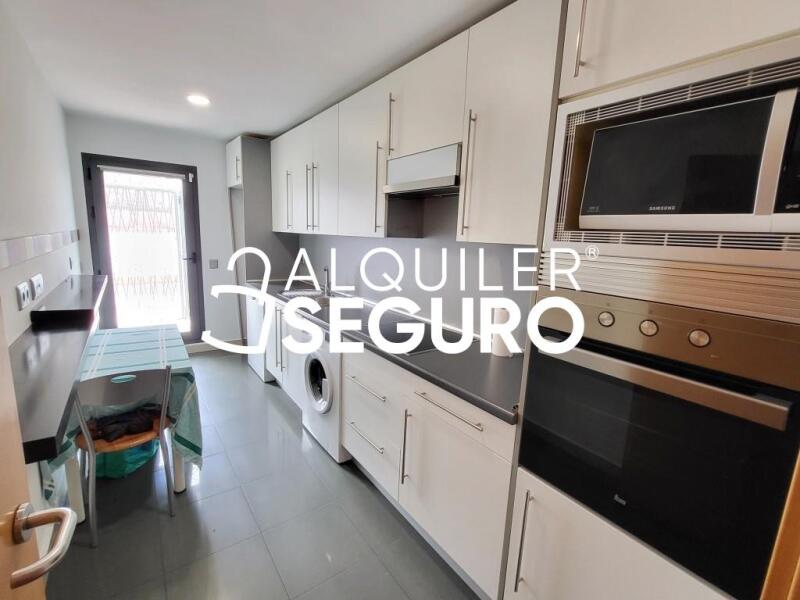 Piso en Avenida Huerta Grande, POZUELO DE ALARCÓN MADRID