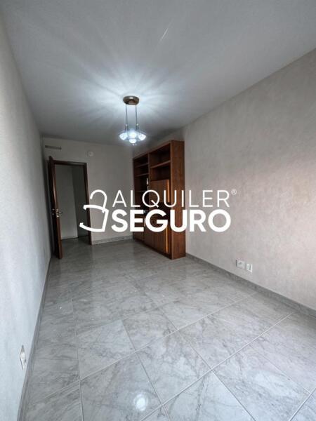Piso en Avenida de la Constitución, COSLADA MADRID