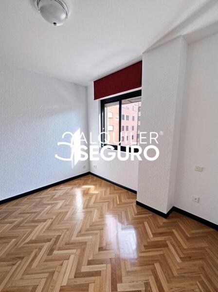 Piso en Calle Sector Literatos, TRES CANTOS MADRID