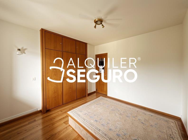 Piso en Calle Plantio, MORALZARZAL MADRID