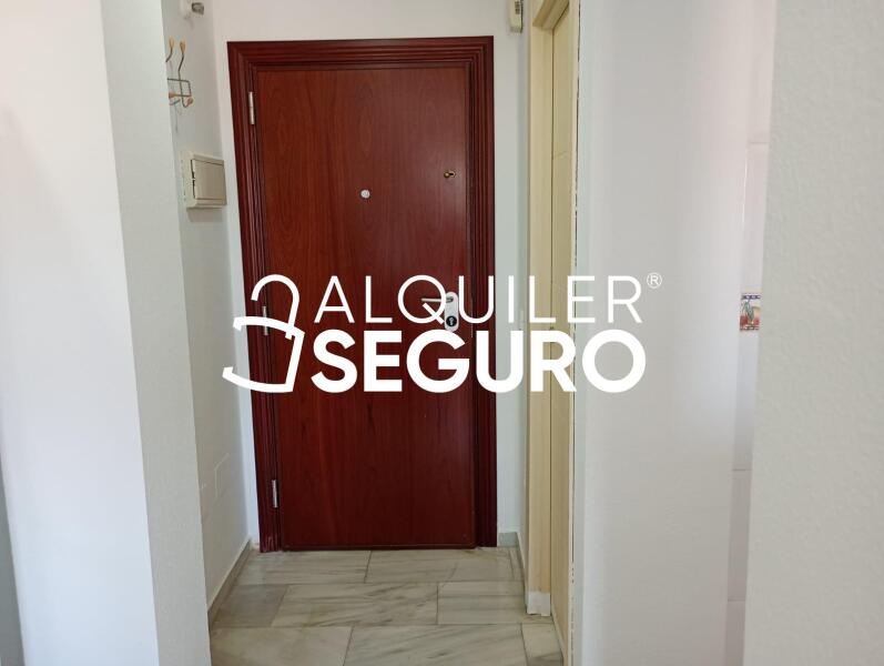 Piso en Avenida Arroyo los Ángeles, MÁLAGA MÁLAGA