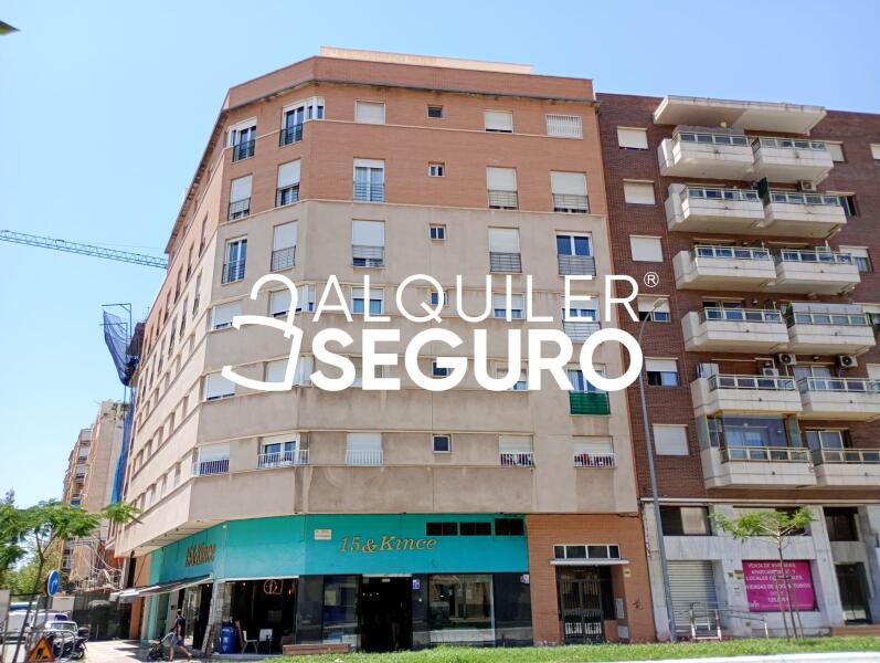 Piso en Avenida Arroyo los Ángeles, MÁLAGA MÁLAGA