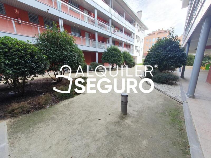 Piso en Avenida de la Dehesa, NAVALCARNERO MADRID