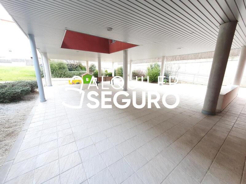 Piso en Avenida de la Dehesa, NAVALCARNERO MADRID