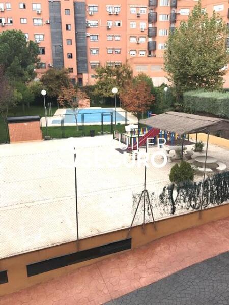 Piso en Calle Geranio, MÓSTOLES MADRID