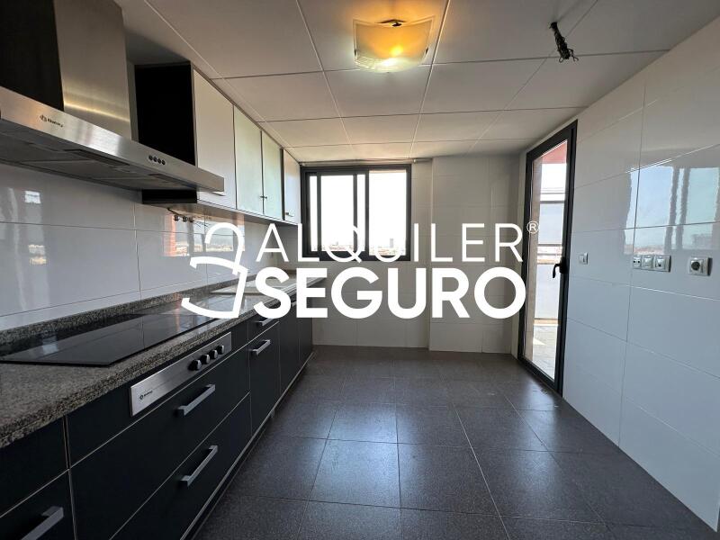 Piso en Calle Ingeniero Jose Sirera , VALENCIA VALENCIA