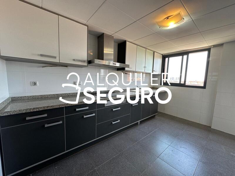 Piso en Calle Ingeniero Jose Sirera , VALENCIA VALENCIA