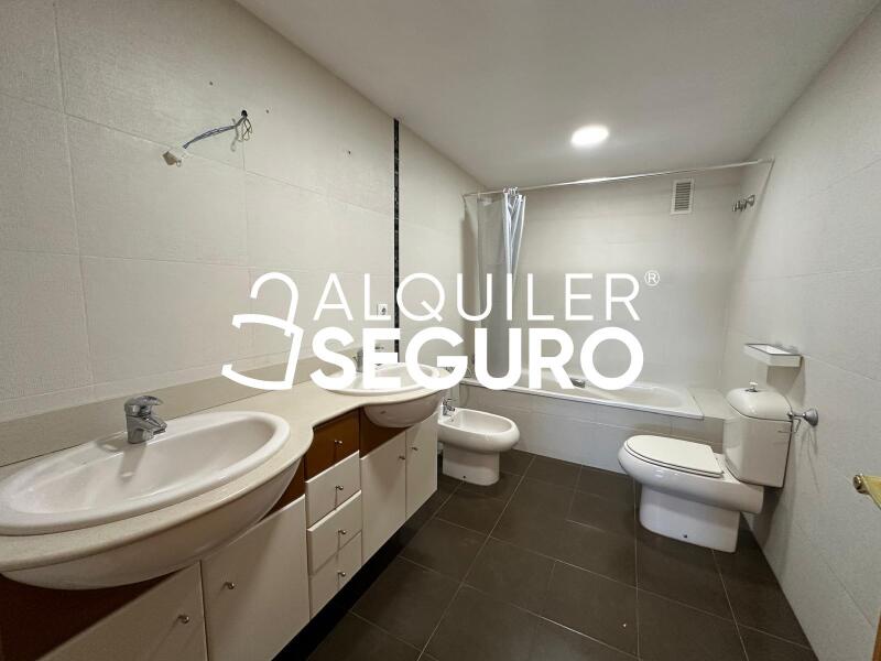 Piso en Calle Ingeniero Jose Sirera , VALENCIA VALENCIA