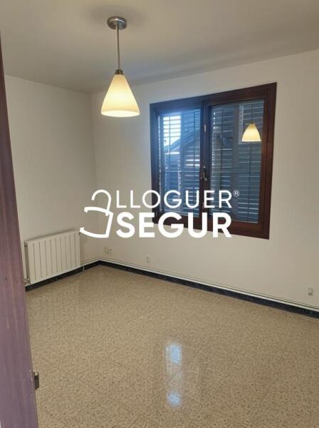 Piso en Calle renaixament, CERDANYOLA DEL VALLÈS BARCELONA