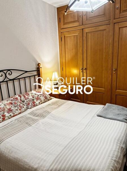 Piso en Calle Granada, VILLA DEL PRADO MADRID Piso en Calle Granada, VILLA DEL PRADO MADRID