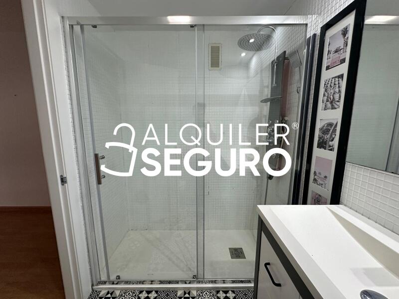 Piso en Calle Doctor fleming, BONREPÒS I MIRAMBELL VALENCIA
