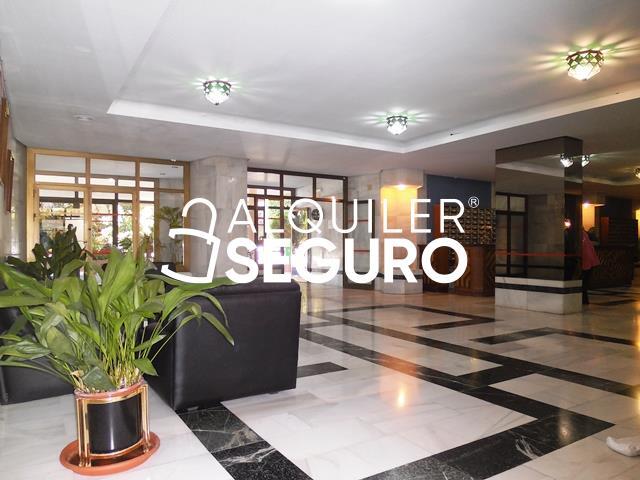 Piso en Avenida Carlota Alessandri, TORREMOLINOS MÁLAGA