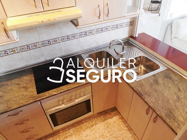 Piso en Avenida Carlota Alessandri, TORREMOLINOS MÁLAGA