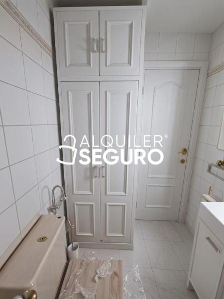 Piso en Travesia de santoña, MADRID MADRID