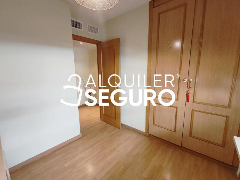 Piso en Calle Sacerdote Isidro Albert , ALICANTE ALICANTE